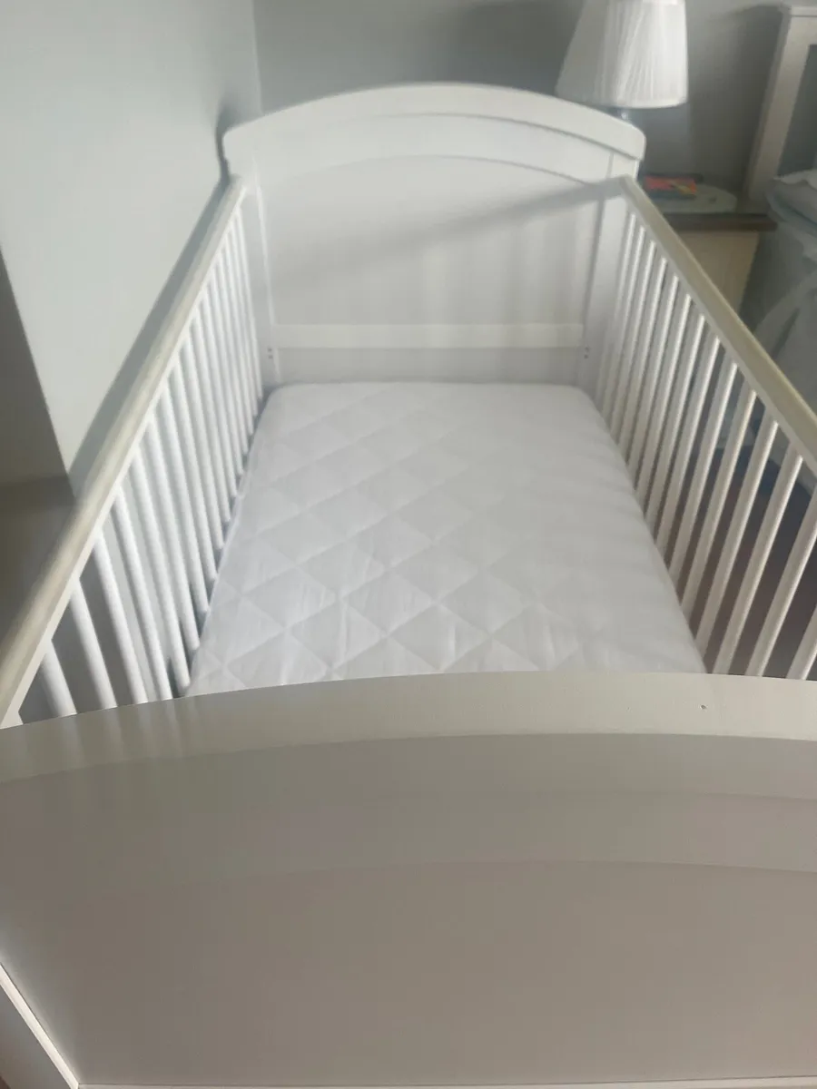 Cot - Image 2