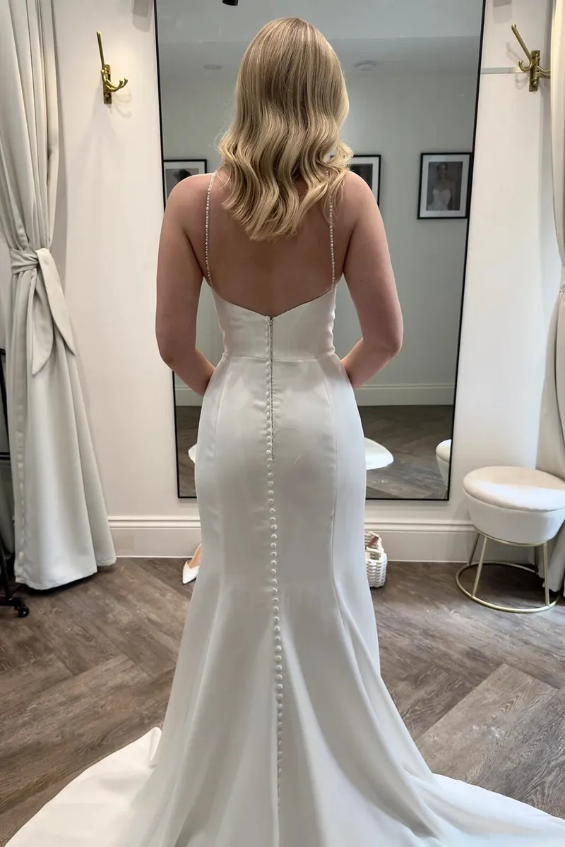 Justin Alexander ivory satin dress and veil - Image 2