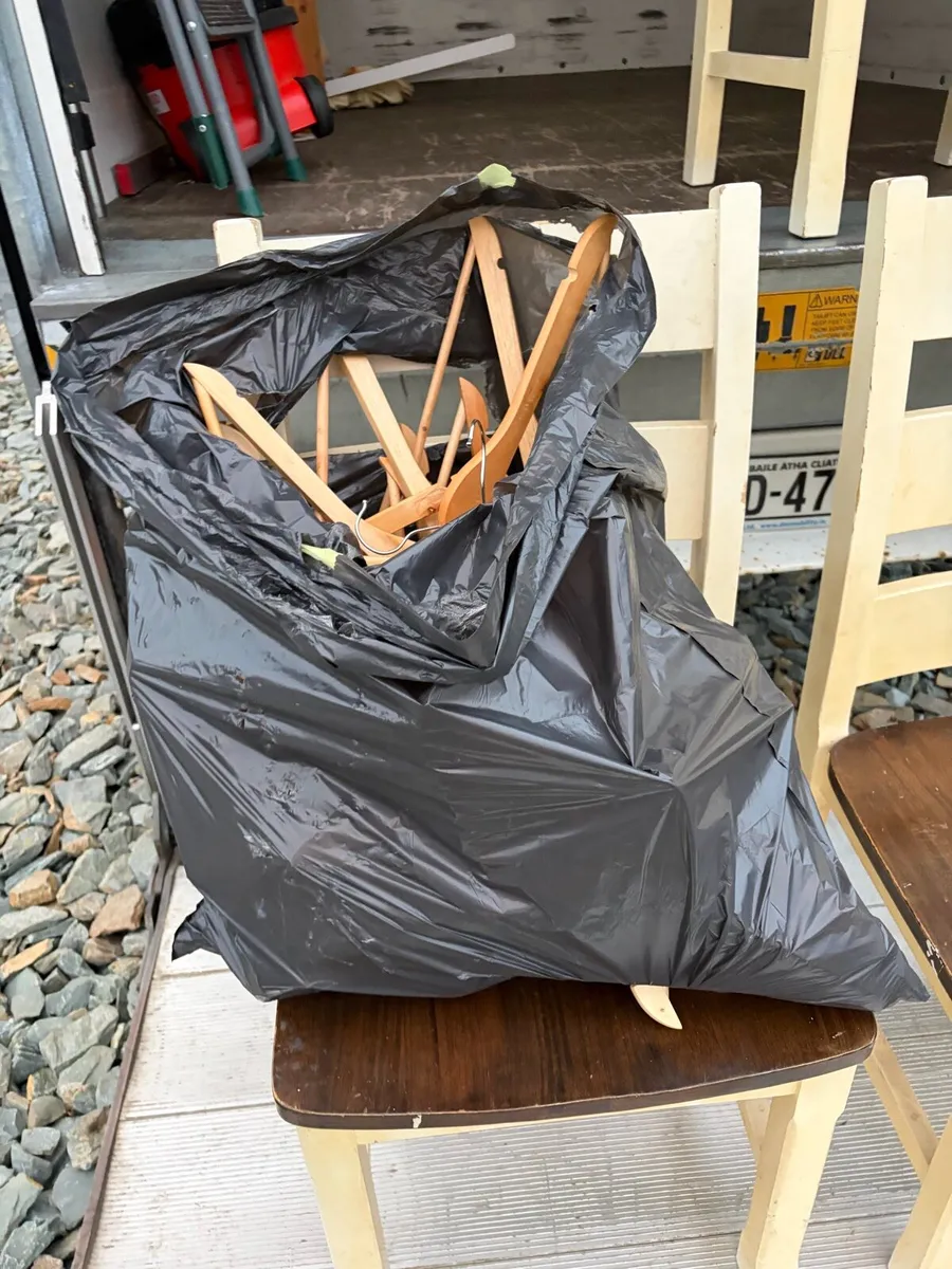bag of wooden hangers €10 - Image 1