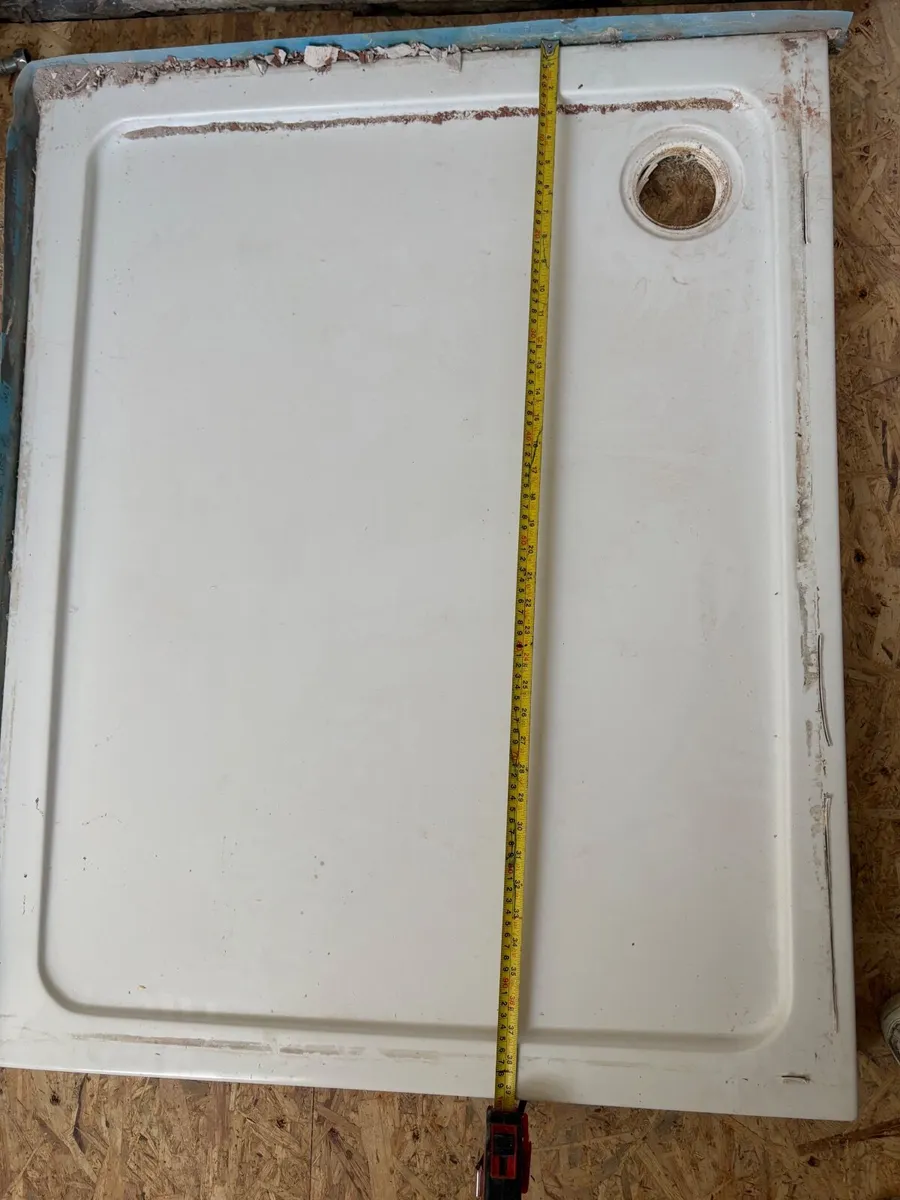 2nd hand shower tray & Doors - Image 4