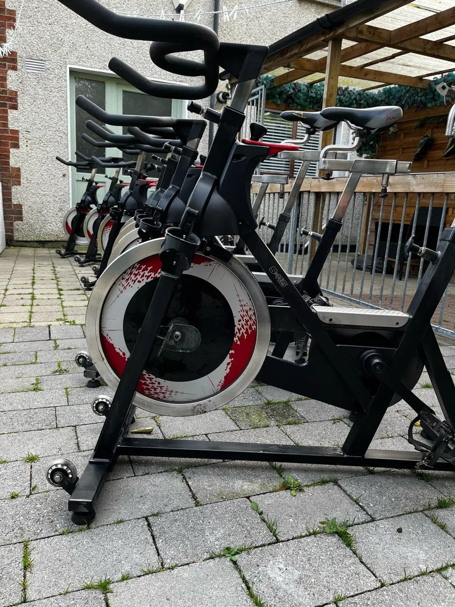 8 freemotion spin bikes S11.5. Commercial - Image 1