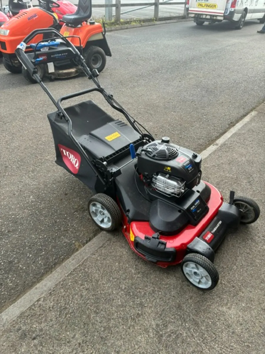 LAWNMOWER TORO TIMEMASTER - Image 1
