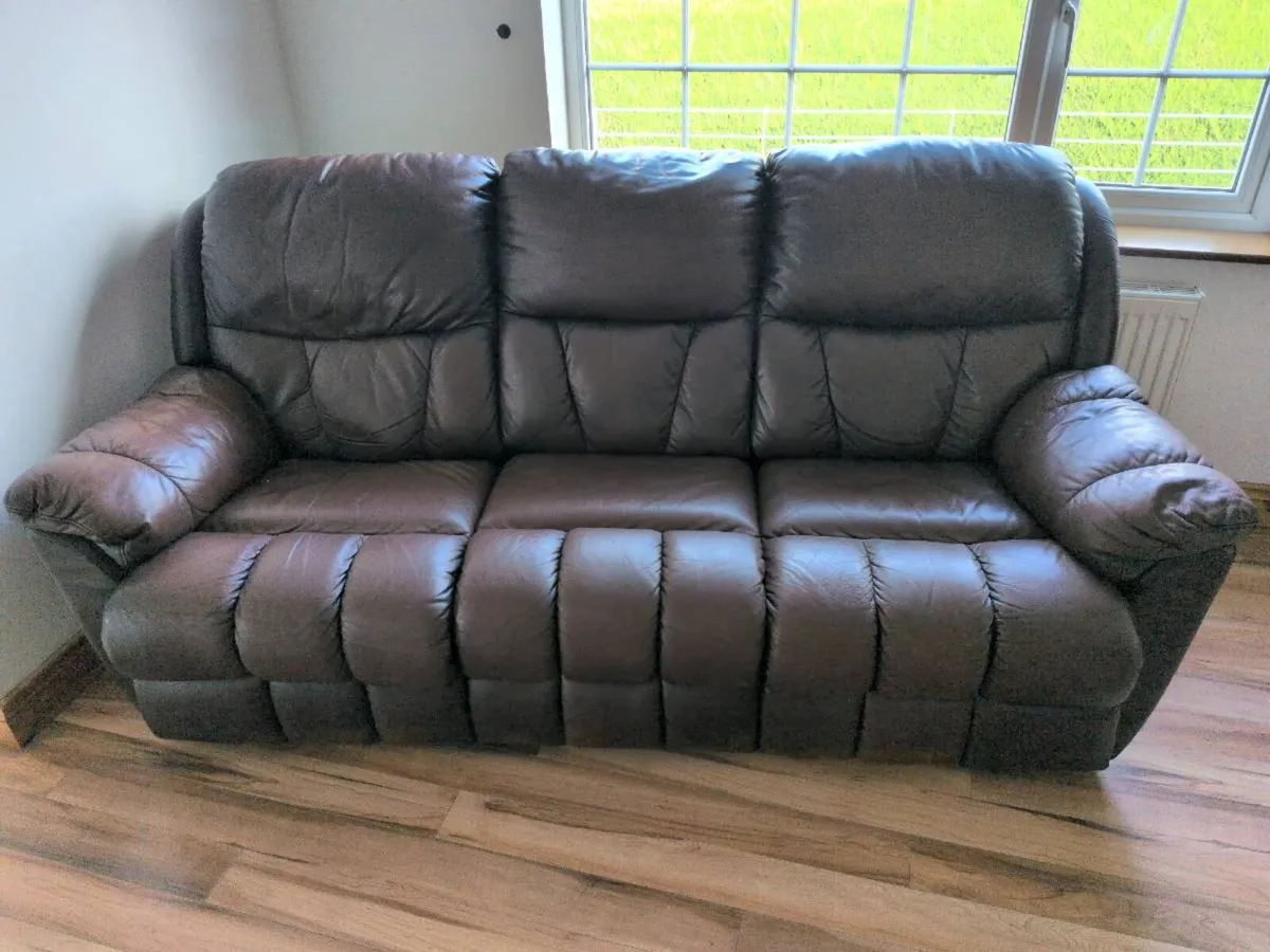 Leather recliner suite 2-1-1 - Image 1