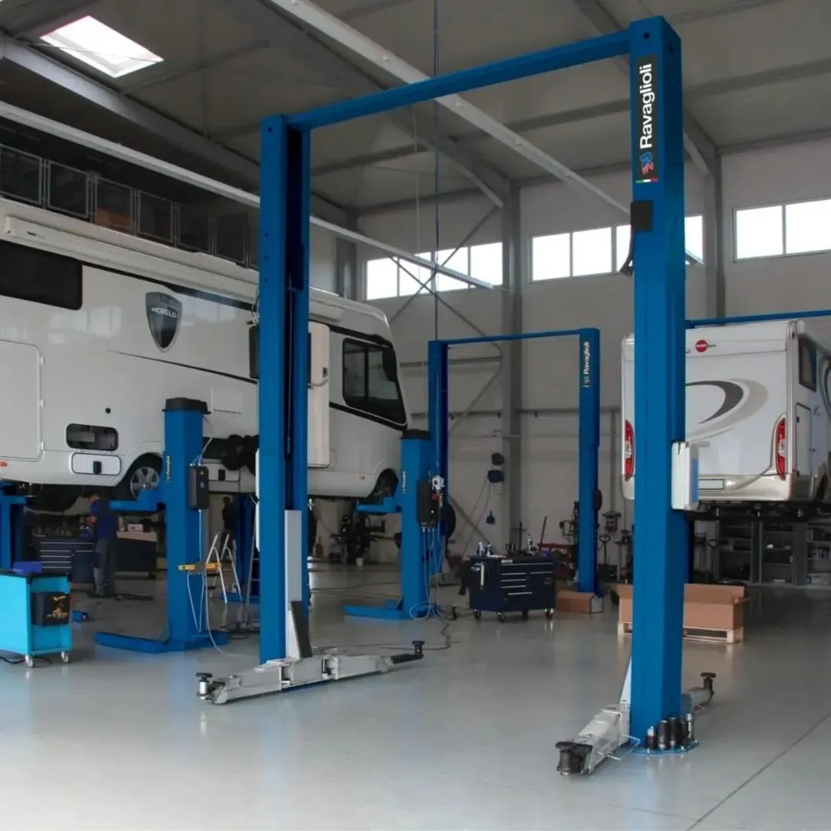 Ravaglioli Clear Floor Lift, 7-tonne, 400Volt - Image 4