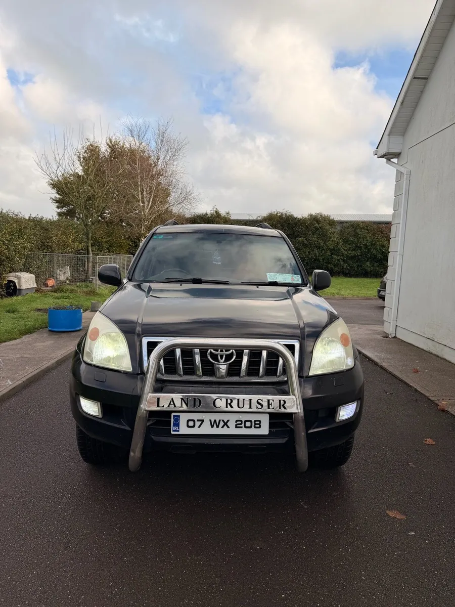 Toyota landcruiser - Image 2
