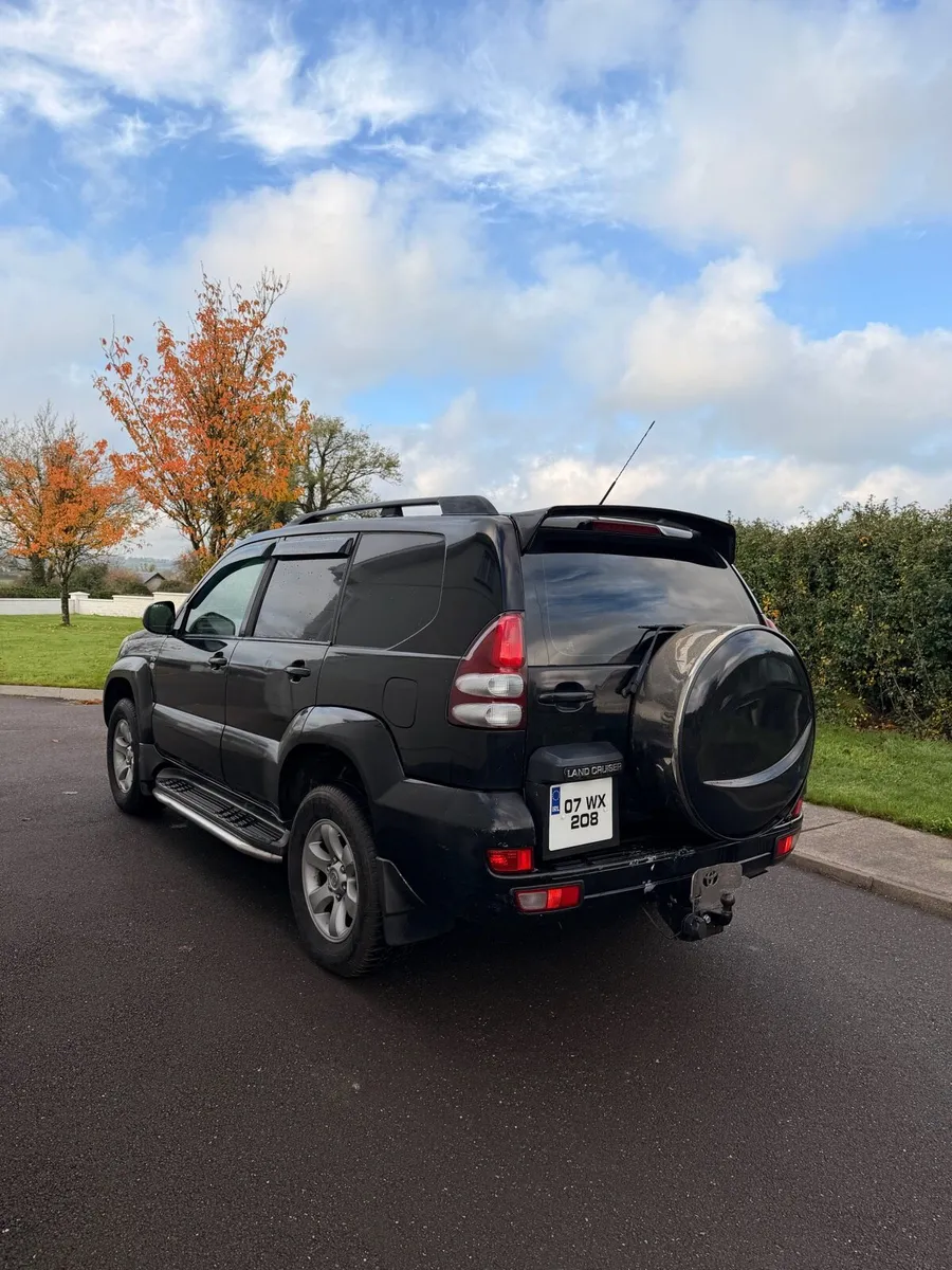 Toyota landcruiser - Image 4