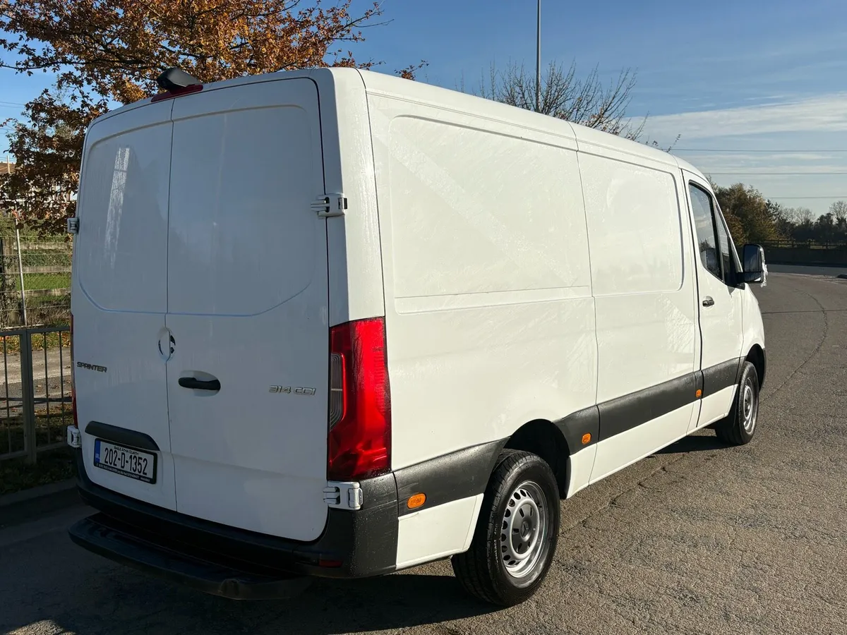 2020 Mercedes sprinter MWB Doe7/27Tax9/27 - Image 4