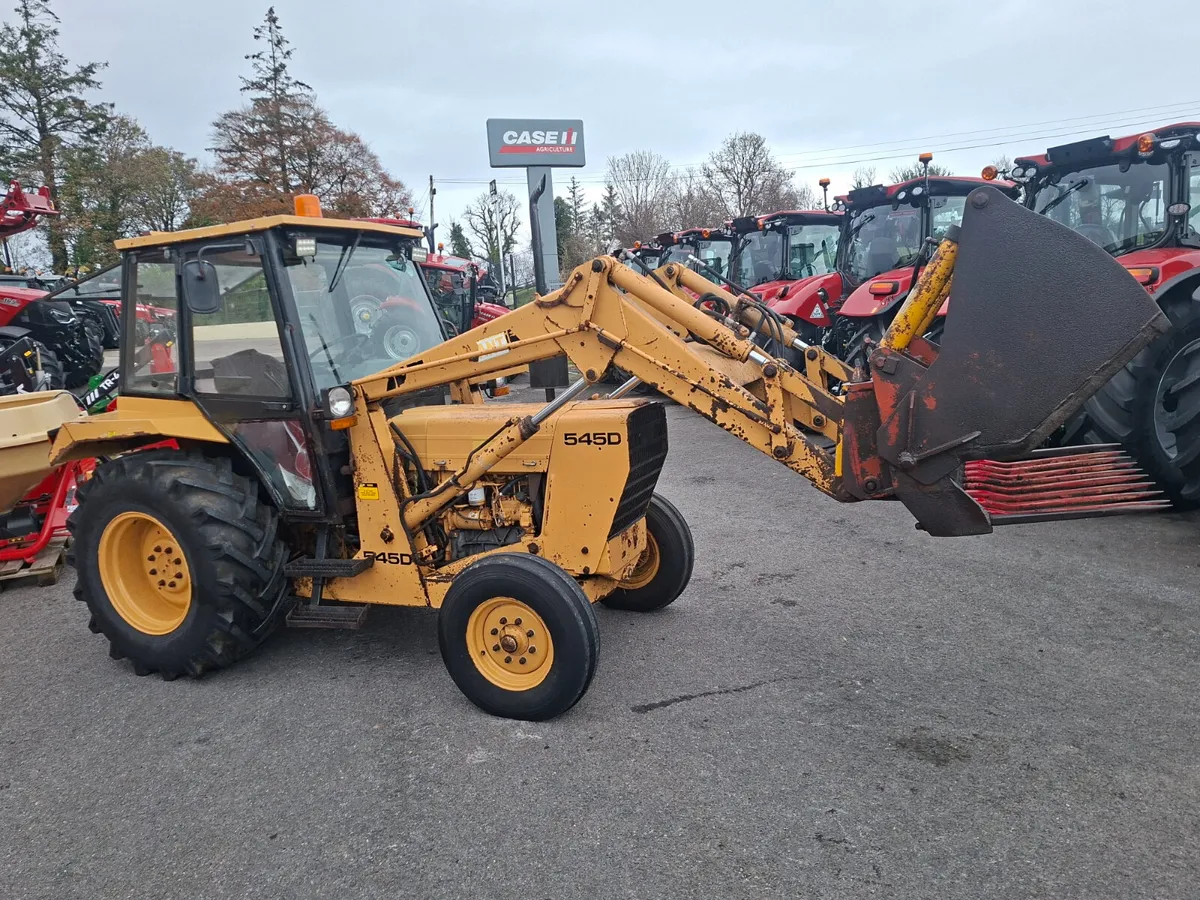 FORD 545D & LOADER - Image 1