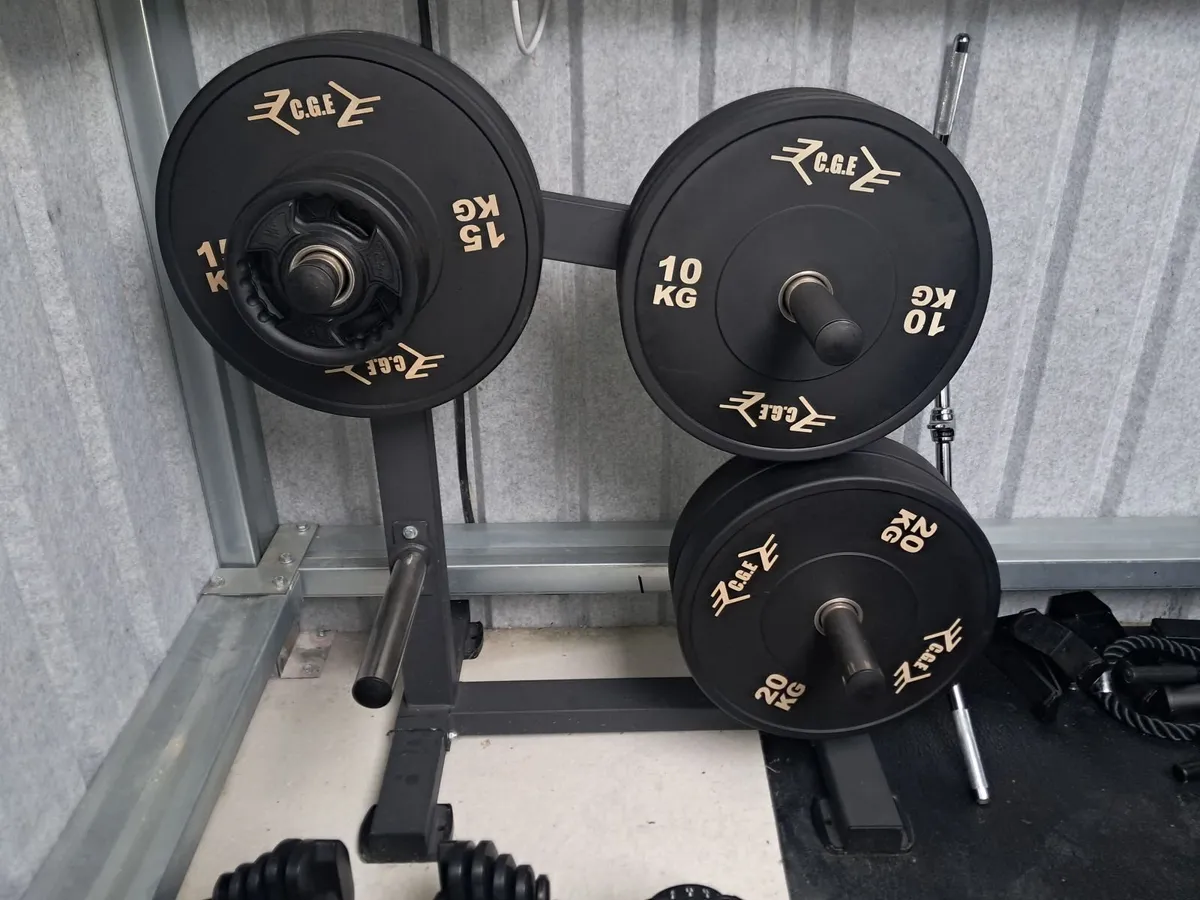 100kg Bumper plate set with 20kg Barbell