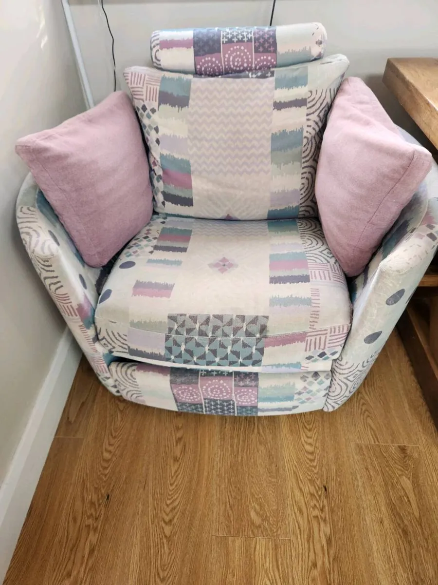 Rocking chair - Image 1