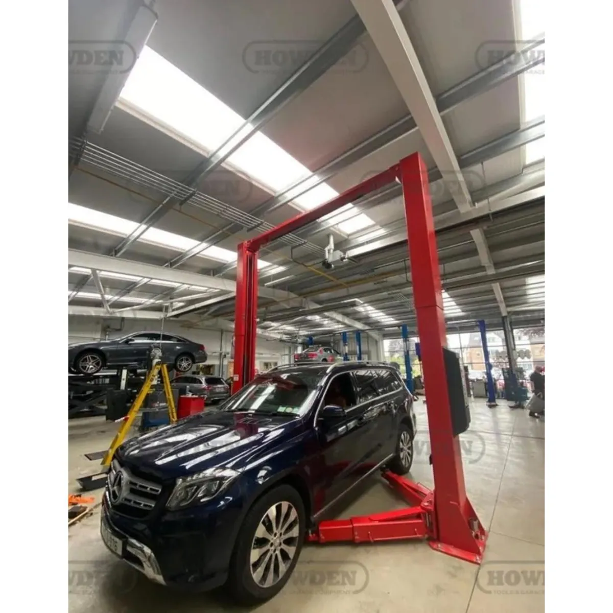 Taranto 6 Ton Clear Floor 2 Post Car/Jeep/Van Lift - Image 4