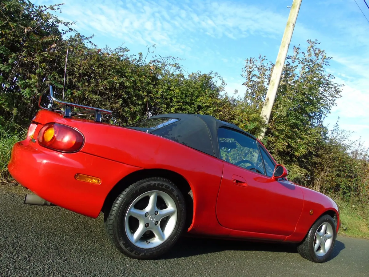 Mazda MX-5 1999 - Image 4