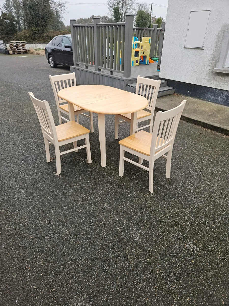 Kitchen table - Image 3