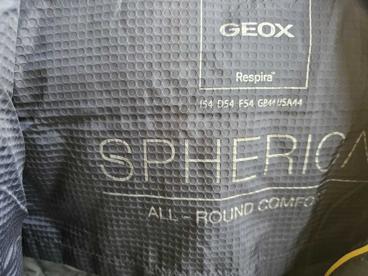 Geox Spherica men's hooded puffer/quilted jacket - Image 2