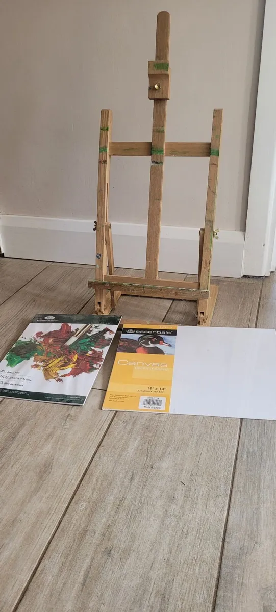 Artists easel - Image 1