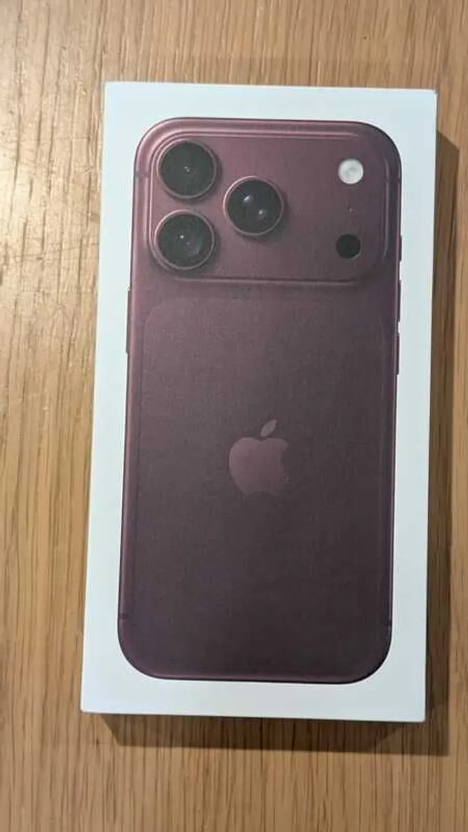 Apple iPhone 18 Pro 256GB - Burgundy - Image 1