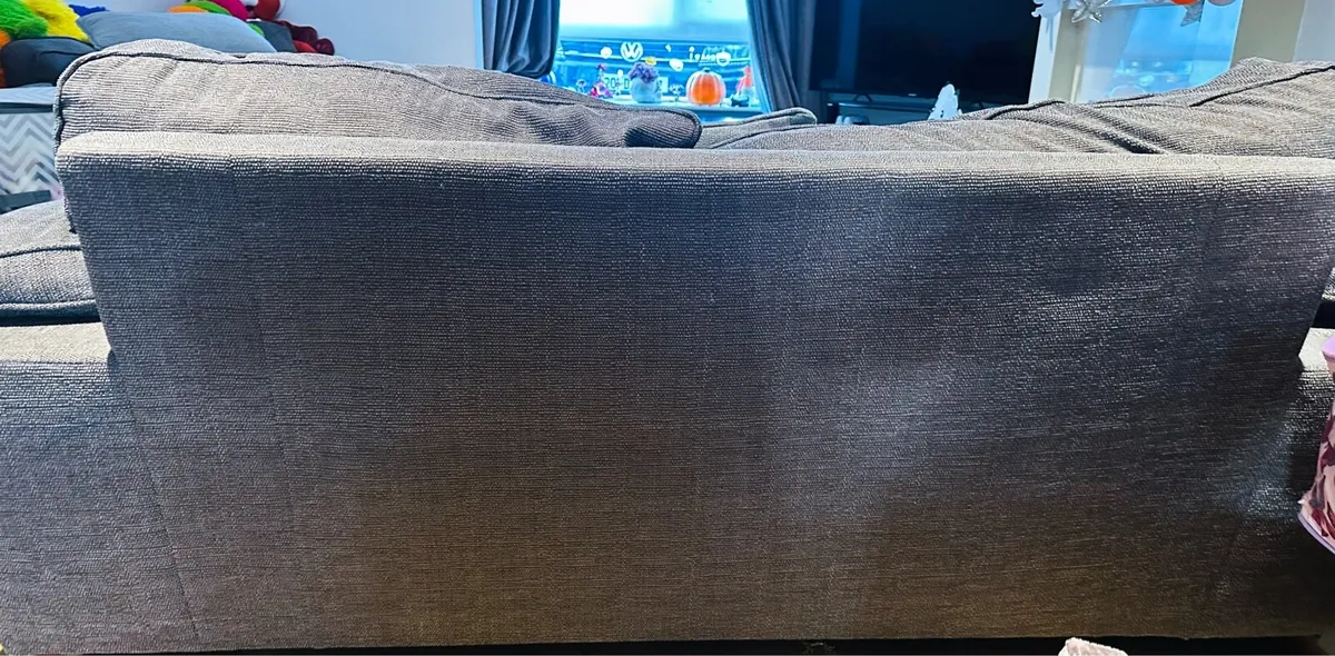 2 seat couch - Image 2