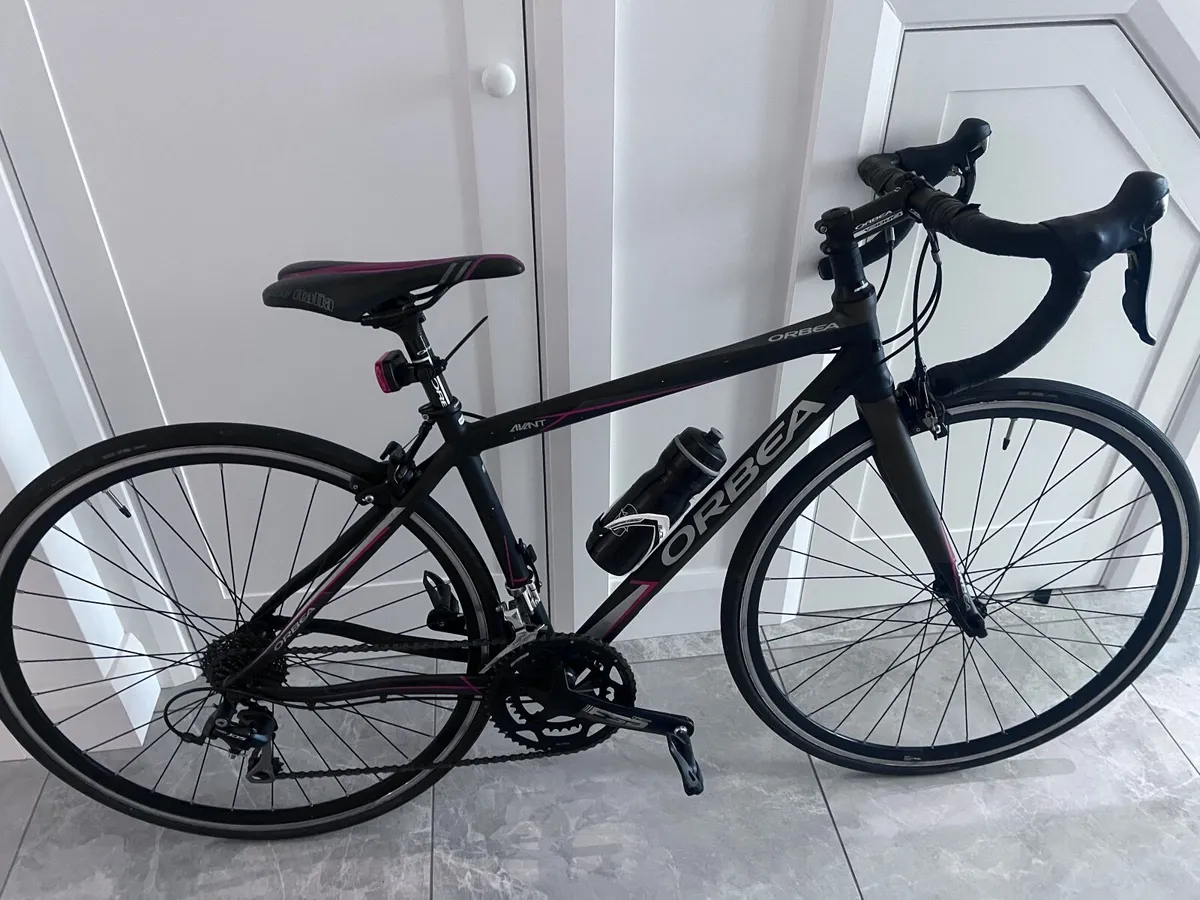 Road racing bike Orbea Avant 49cm - Image 1