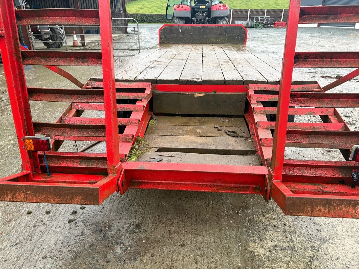 12 Tonne Low Loader - Image 2