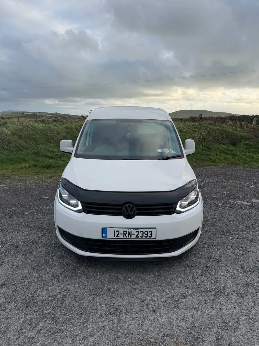 Van - Image 2