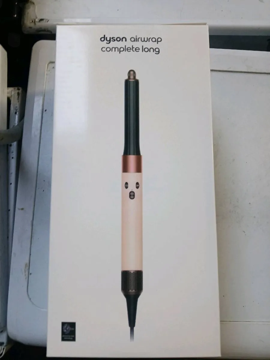 Writing
Dyson Airwrap Complete Long – Rose Gold
Br - Image 1