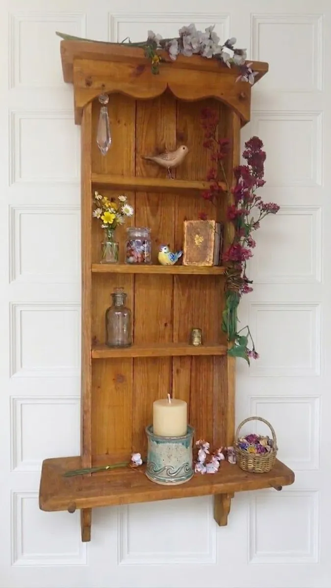 Country style floating display storage shelf piece - Image 2