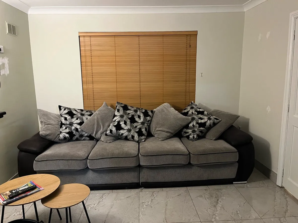 Large corner couch sofa - Image 3