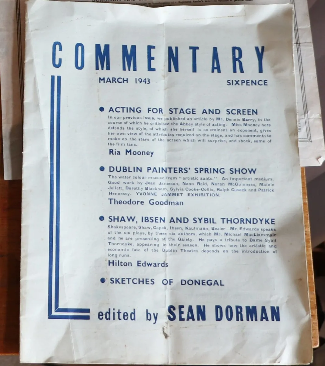 2  antique Irish Language and Arts publications - Image 1