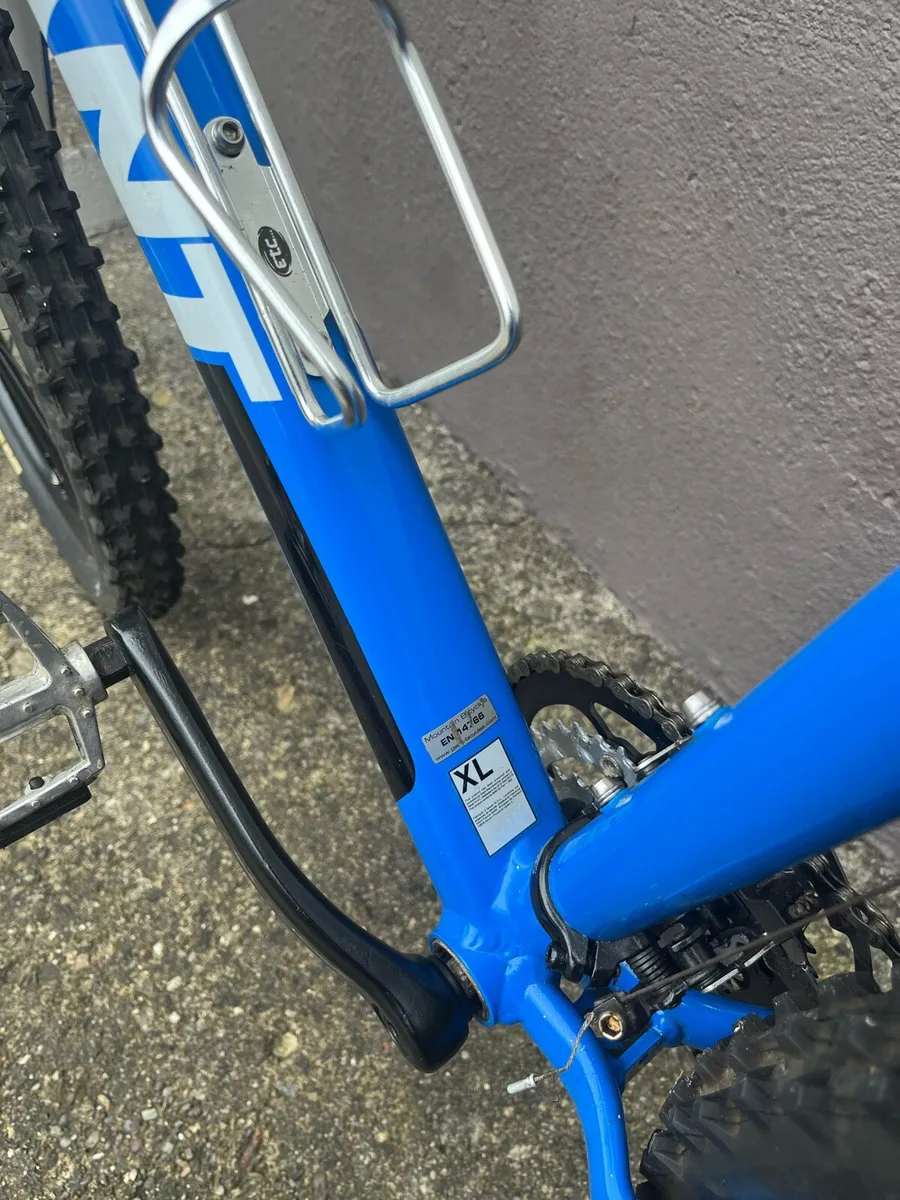Giant Reval Mountain bike. - Image 4