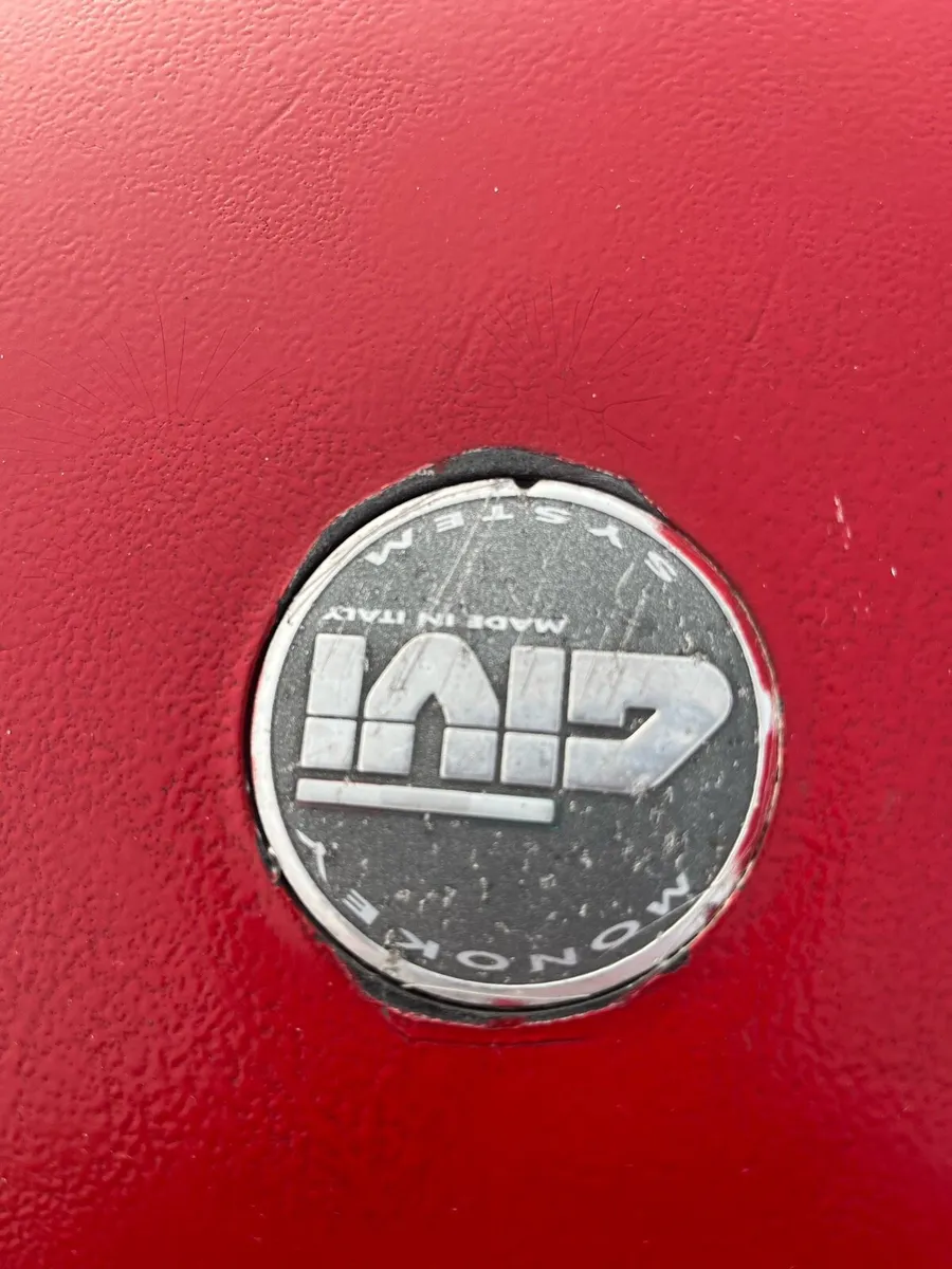 Givi top box - Image 2