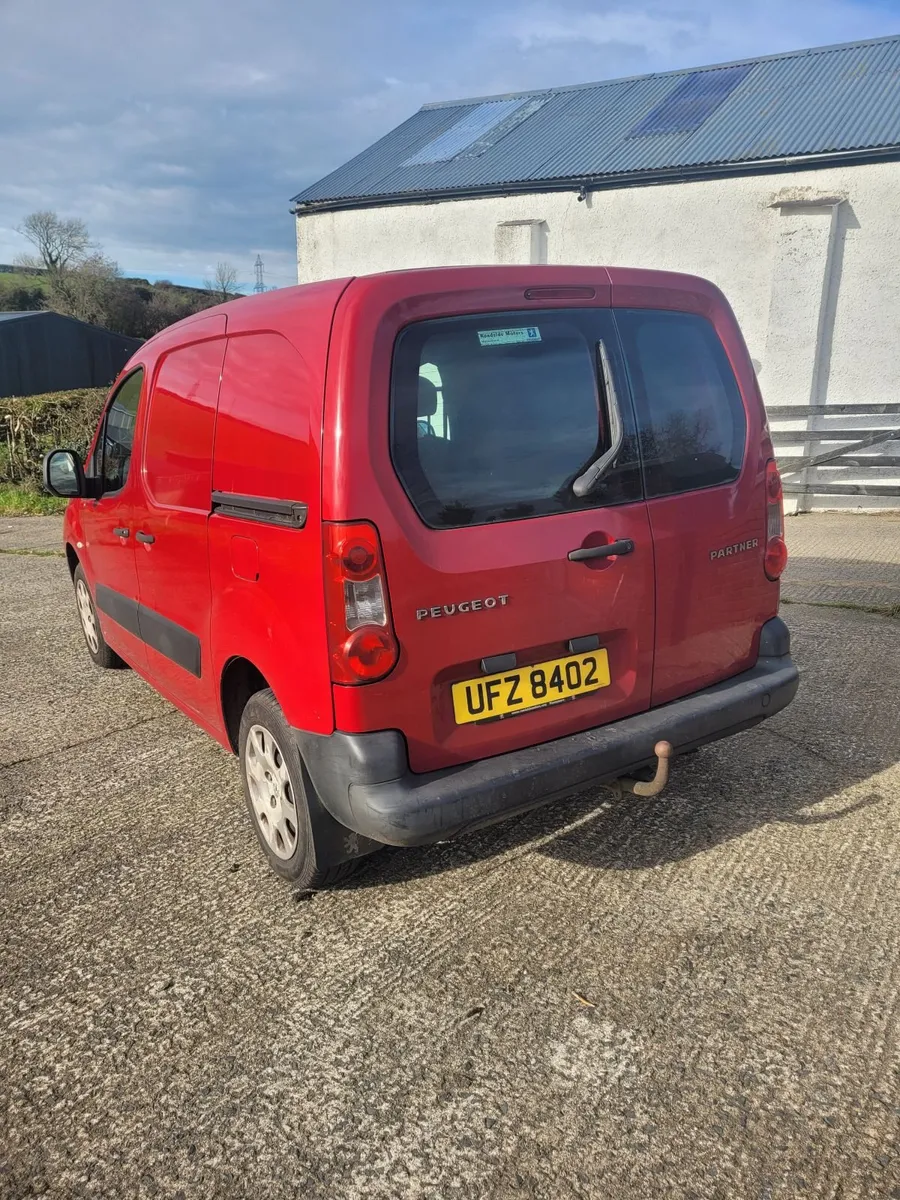 Peugeot Partner 2010 tested till June - Image 2