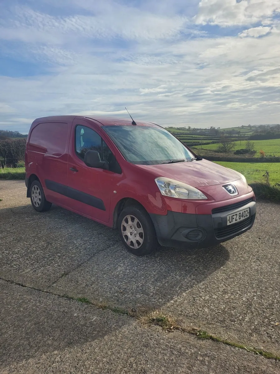 Peugeot Partner 2010 tested till June - Image 1
