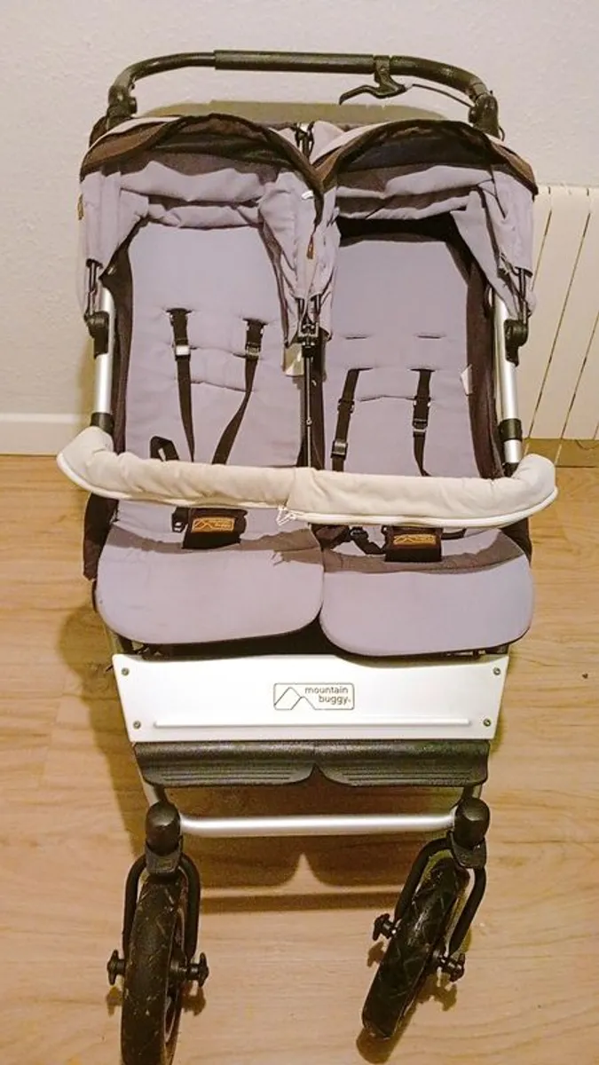 Mountain Buggy Duet double buggy - Image 1