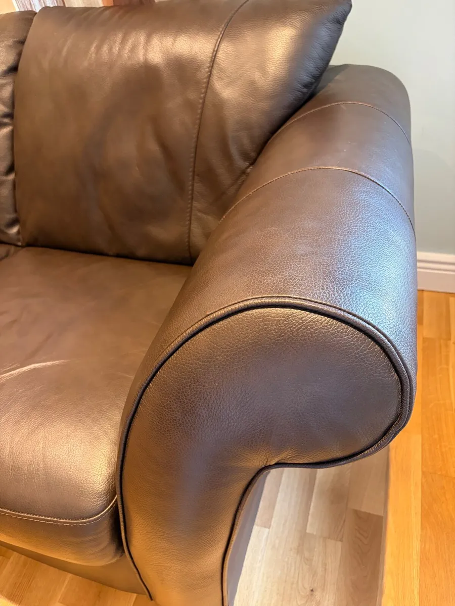 Sofa - Image 3