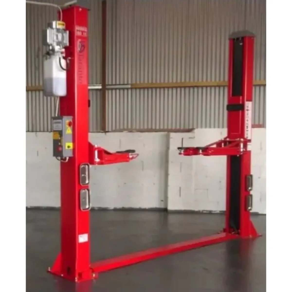 Taranto 4 Ton 2-Post Car Lift - Image 3