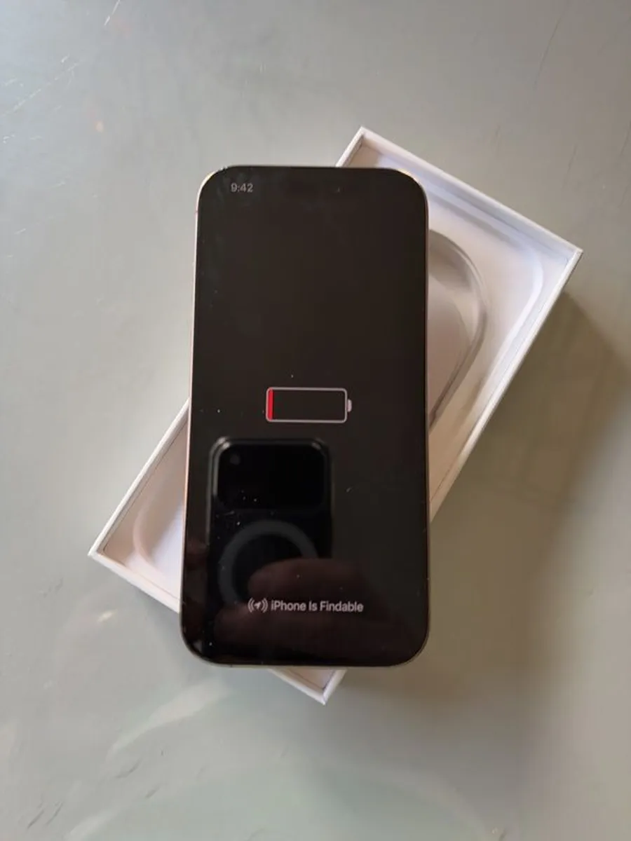 i phone - Image 2