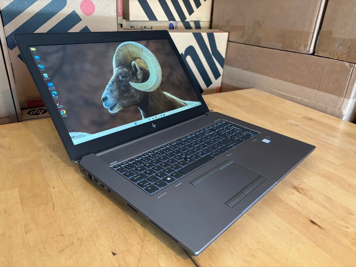 HP zBook 17 Engineering Laptops-i7-6Gb Graphics - Image 3