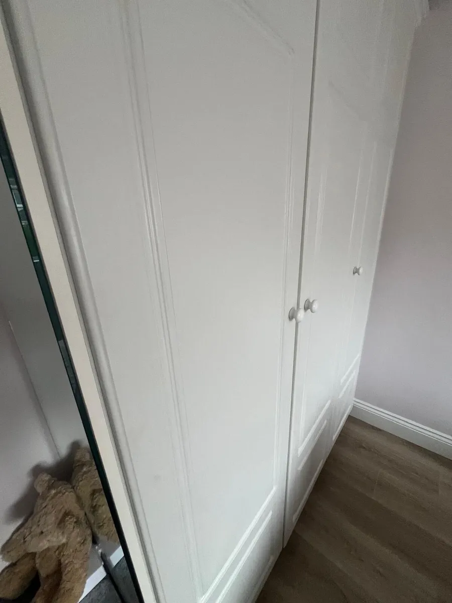 Wardrobes - Image 3