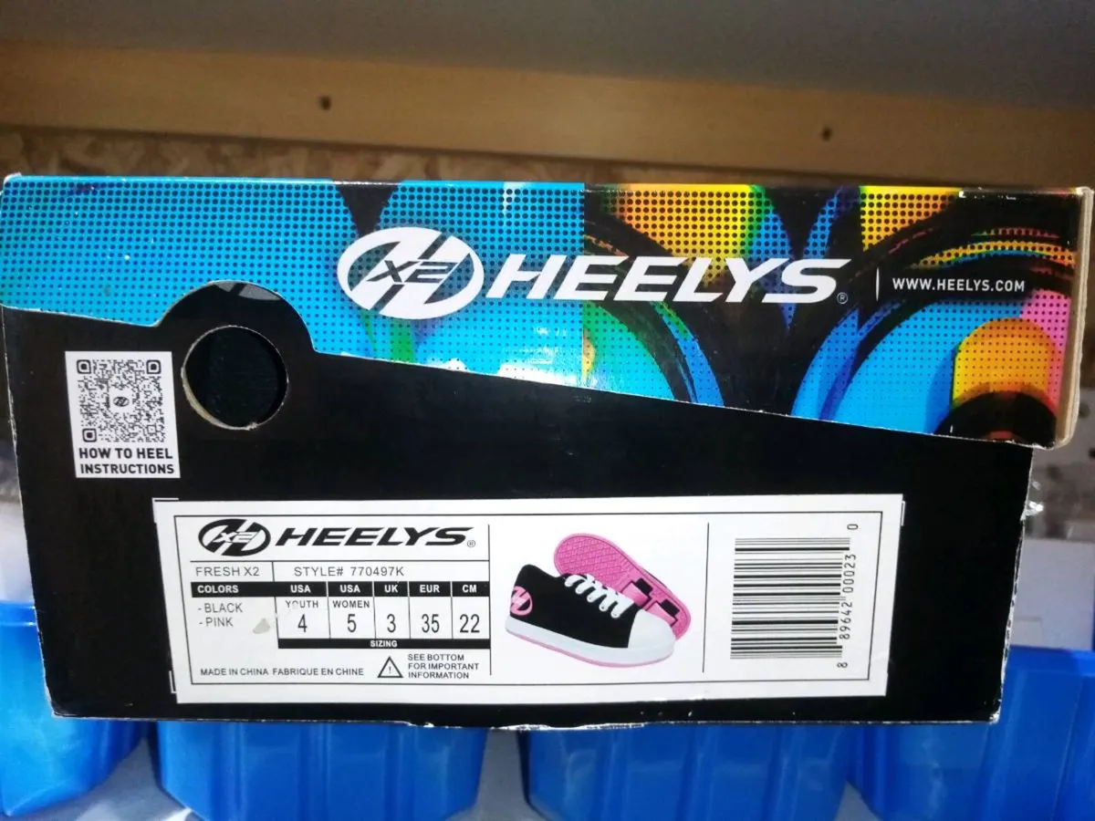 Childs Heelys for sale - Image 2