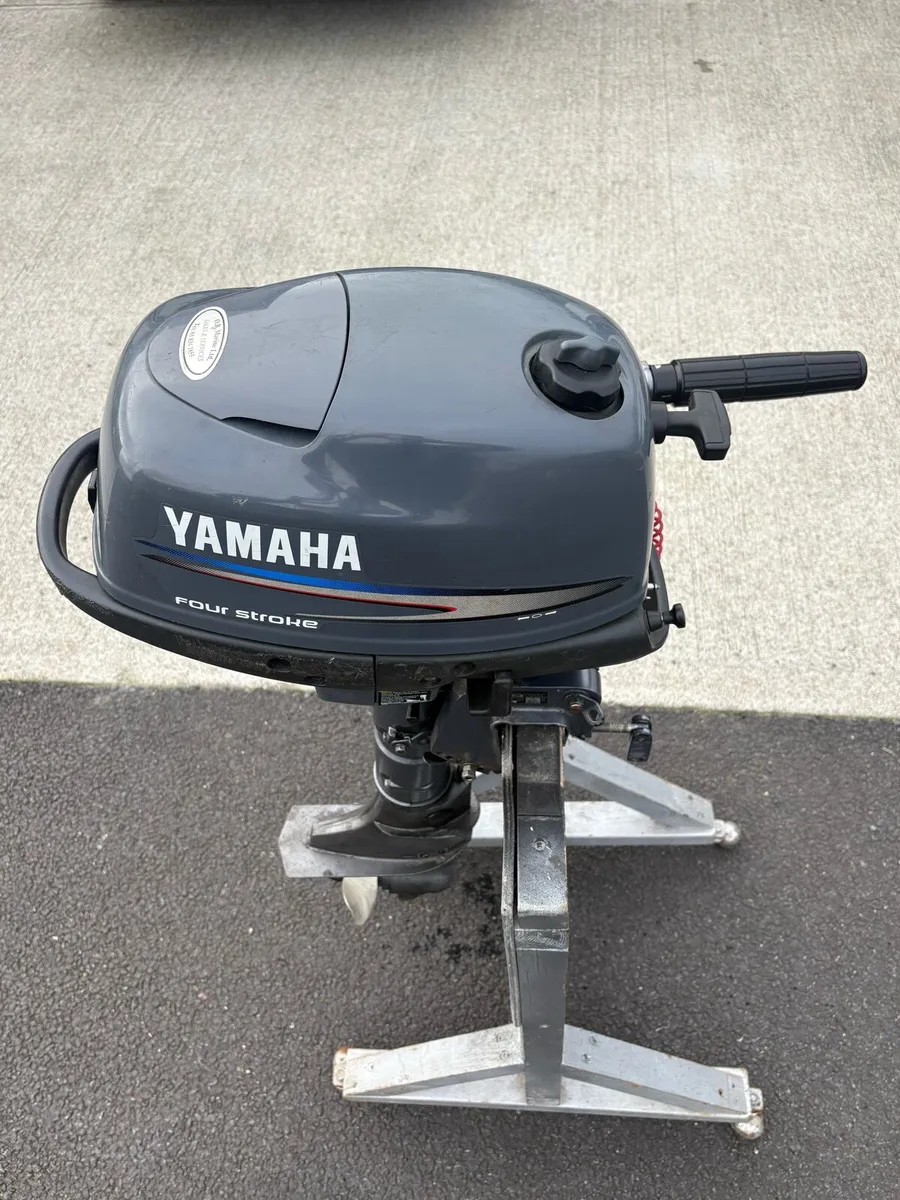 Yamaha 4hp outboard - Image 3