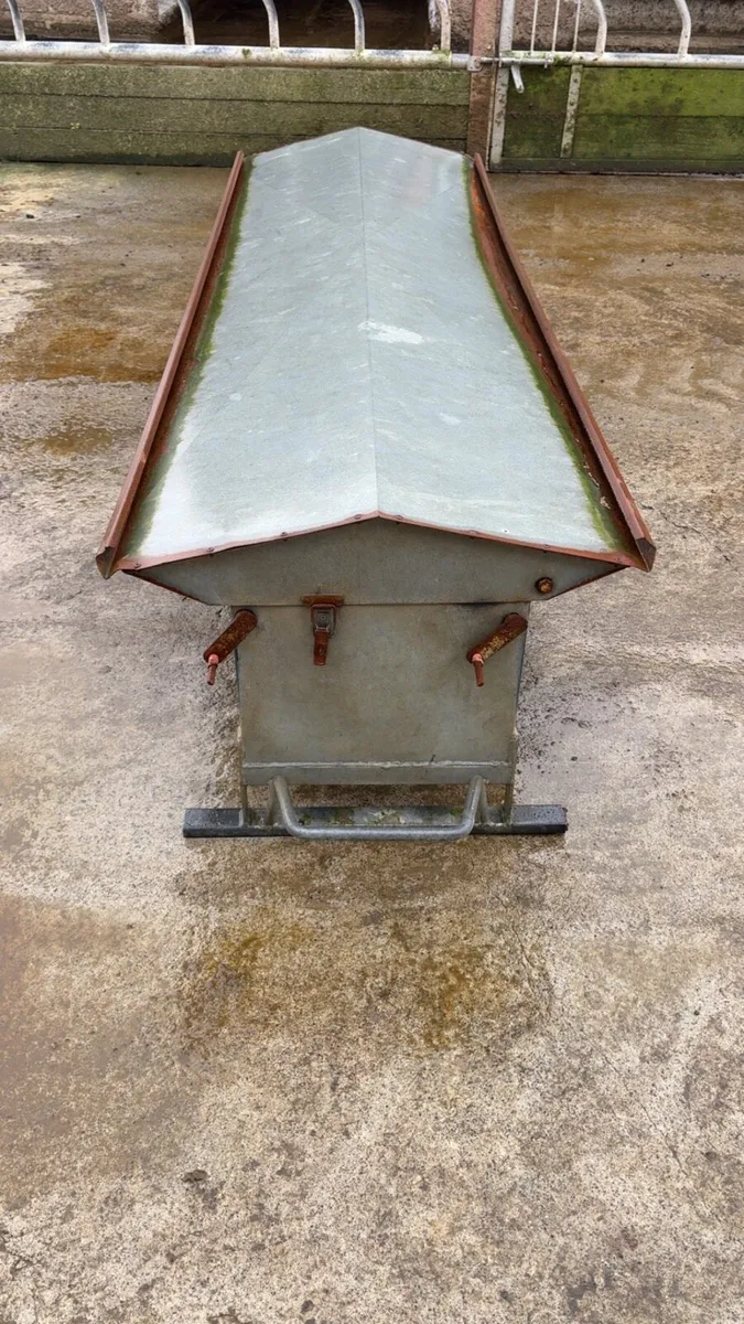 Lamb creep feeder - Image 4