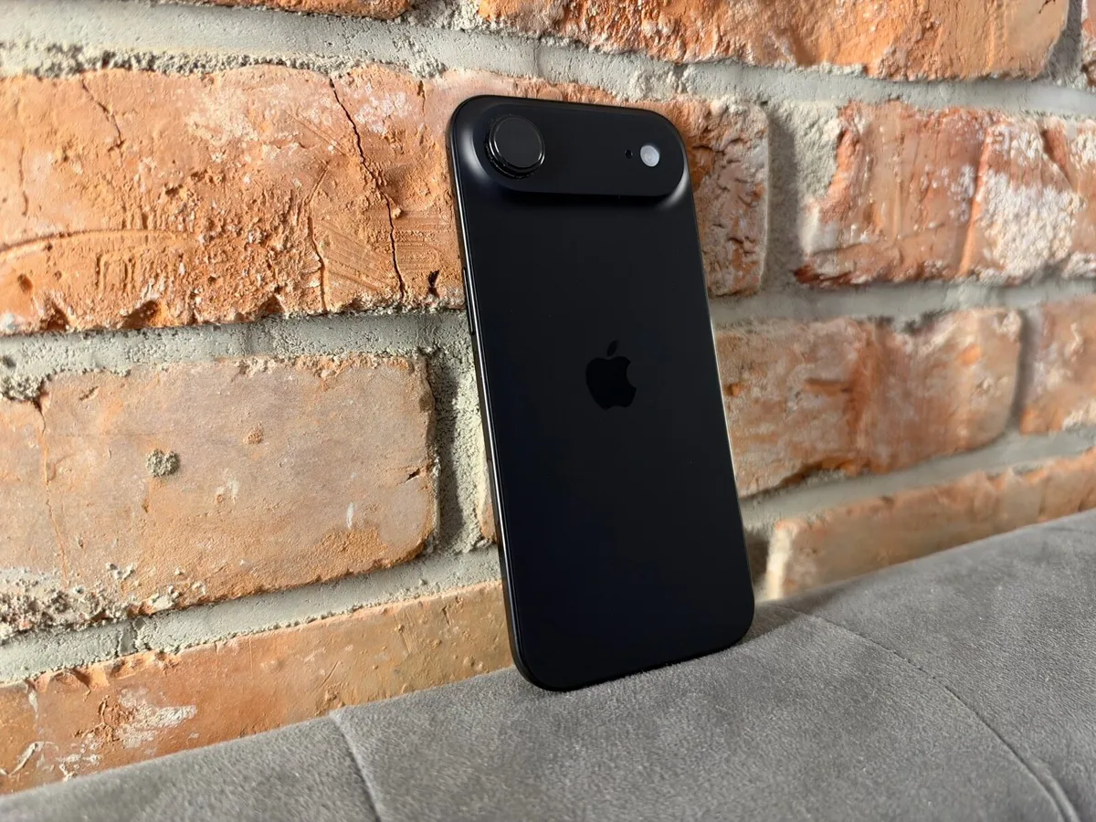 iPhone Air (Unlocked to All Networks) - Image 2
