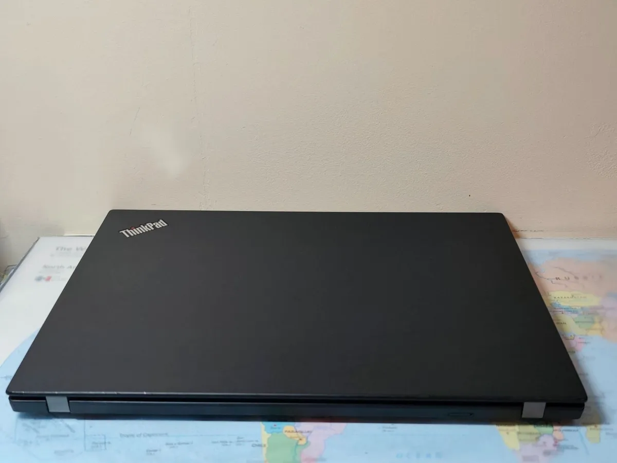 Lenovo ThinkPad T490 – Intel i7 8th Gen | 16GB RAM - Image 4
