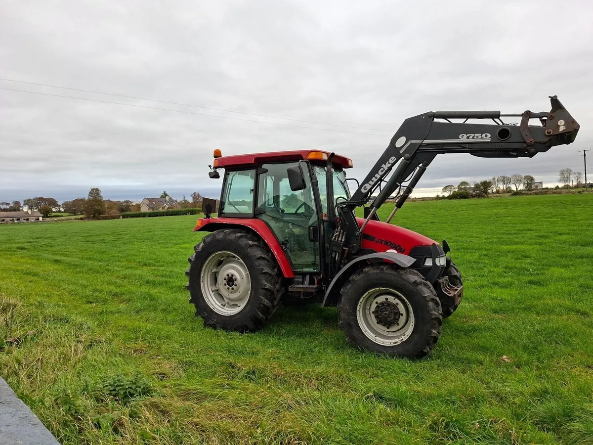 Case tractor - Image 2