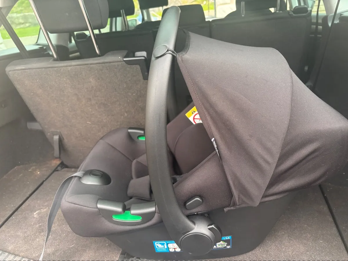 Baby car seat - Image 3