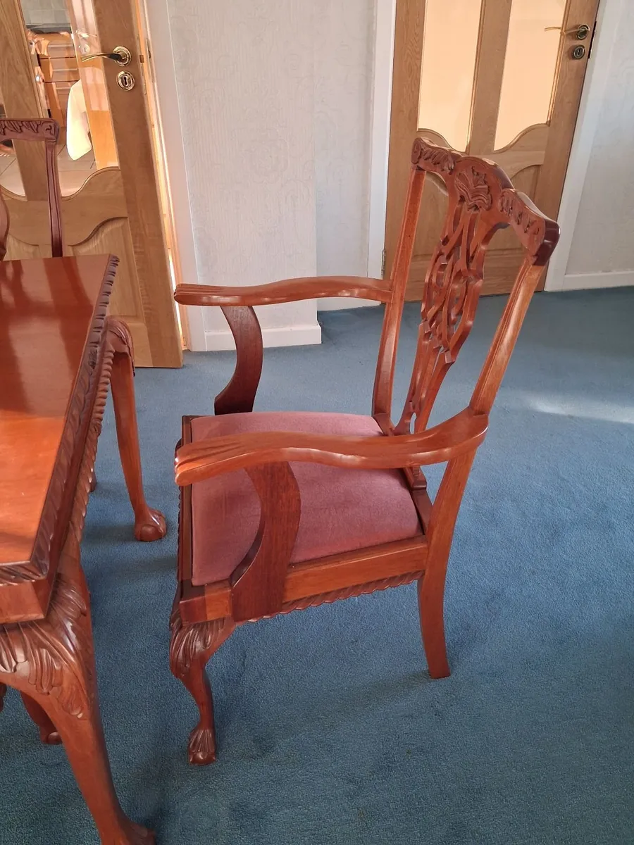 Chippendale Dining table - Image 4