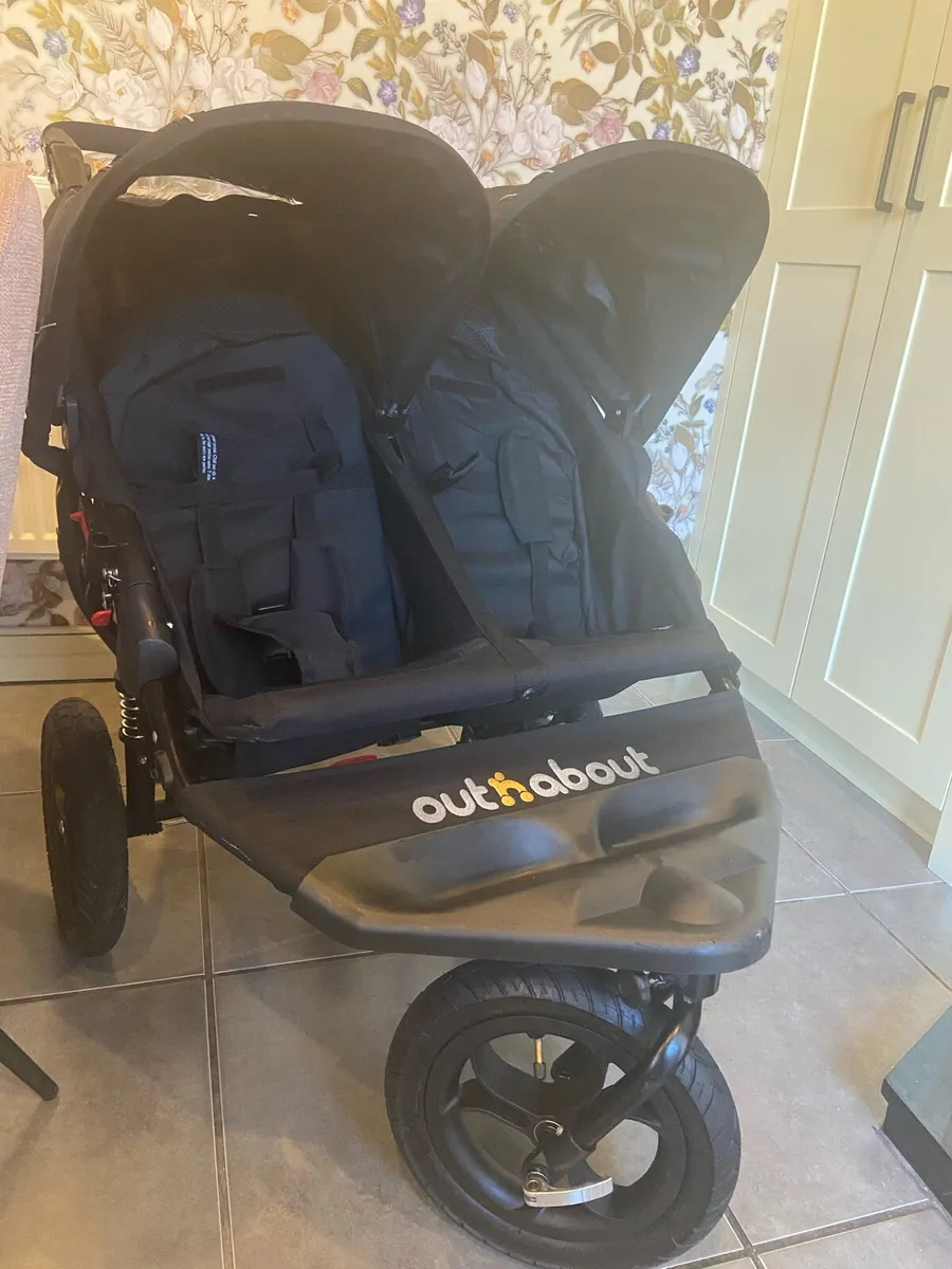 Outnabout Nipper Buggy V4 Double Buggy & Extras - Image 2