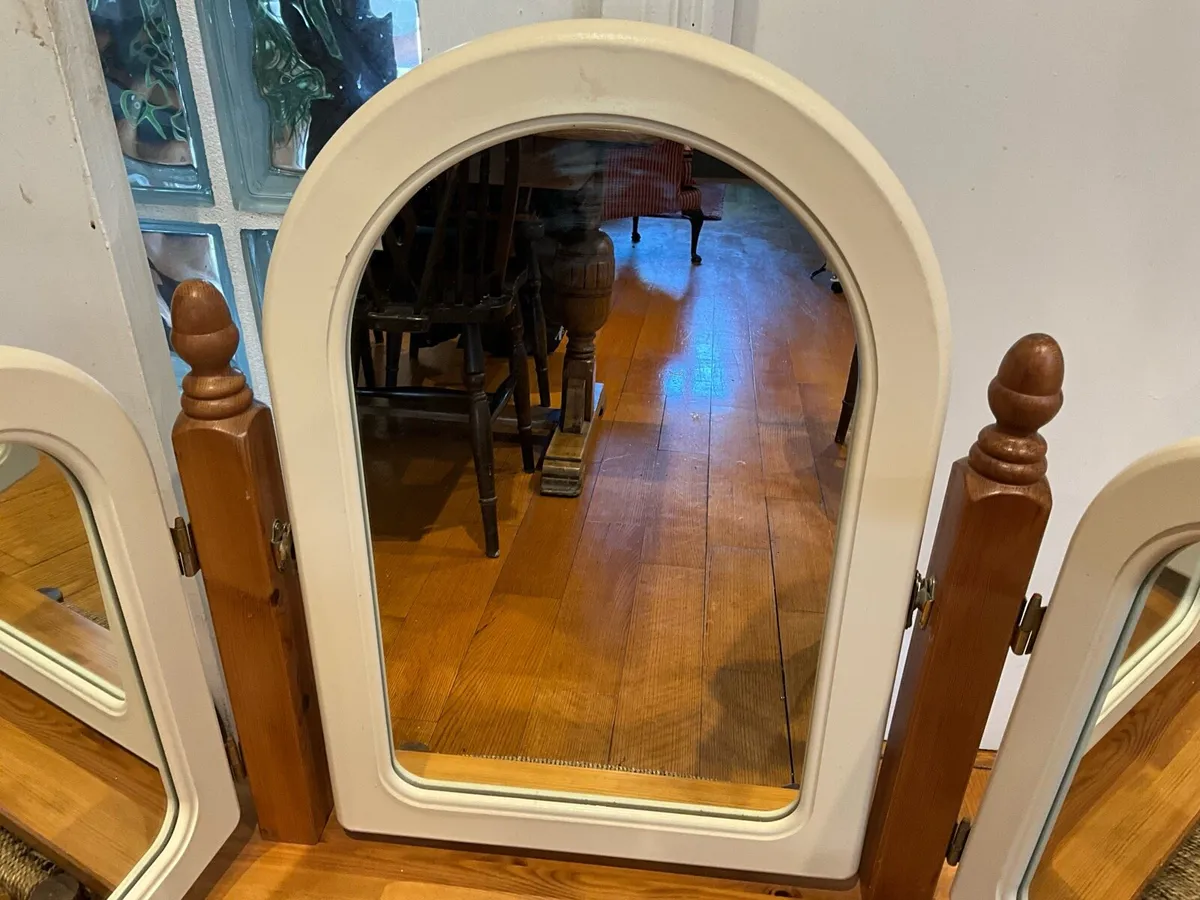 Dressing Table Mirror - Image 3