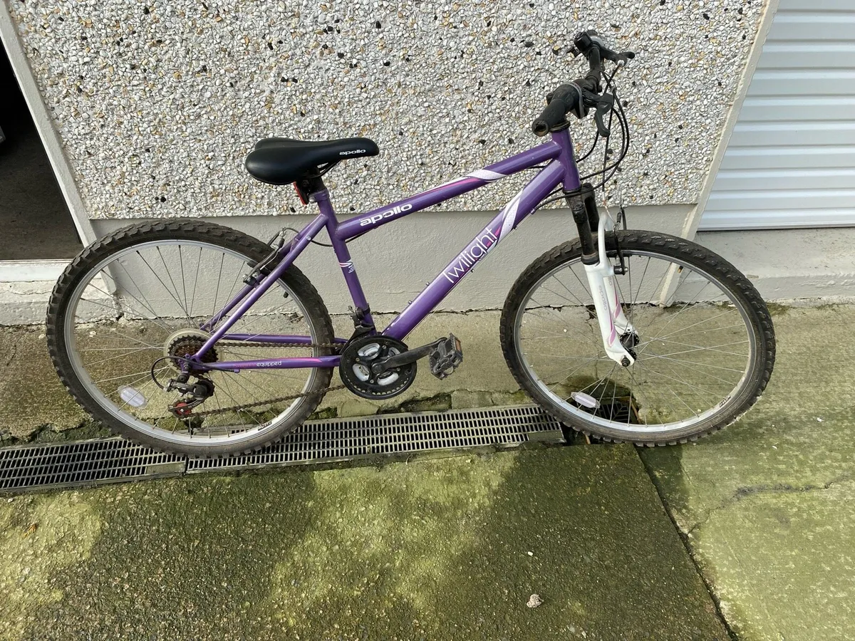 Girls bike - Image 2