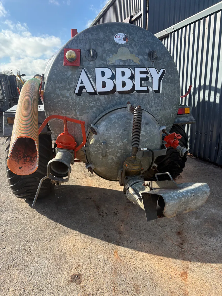 GALVANISED ABBEY 1600 TANKER - Image 3